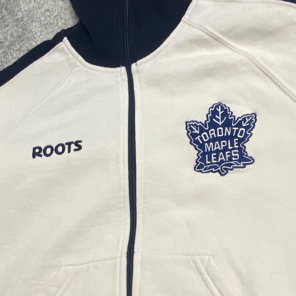 Rare Off-White Vintage Roots Toronto Maple Leafs Zip Up, L - Picture 7 of 16